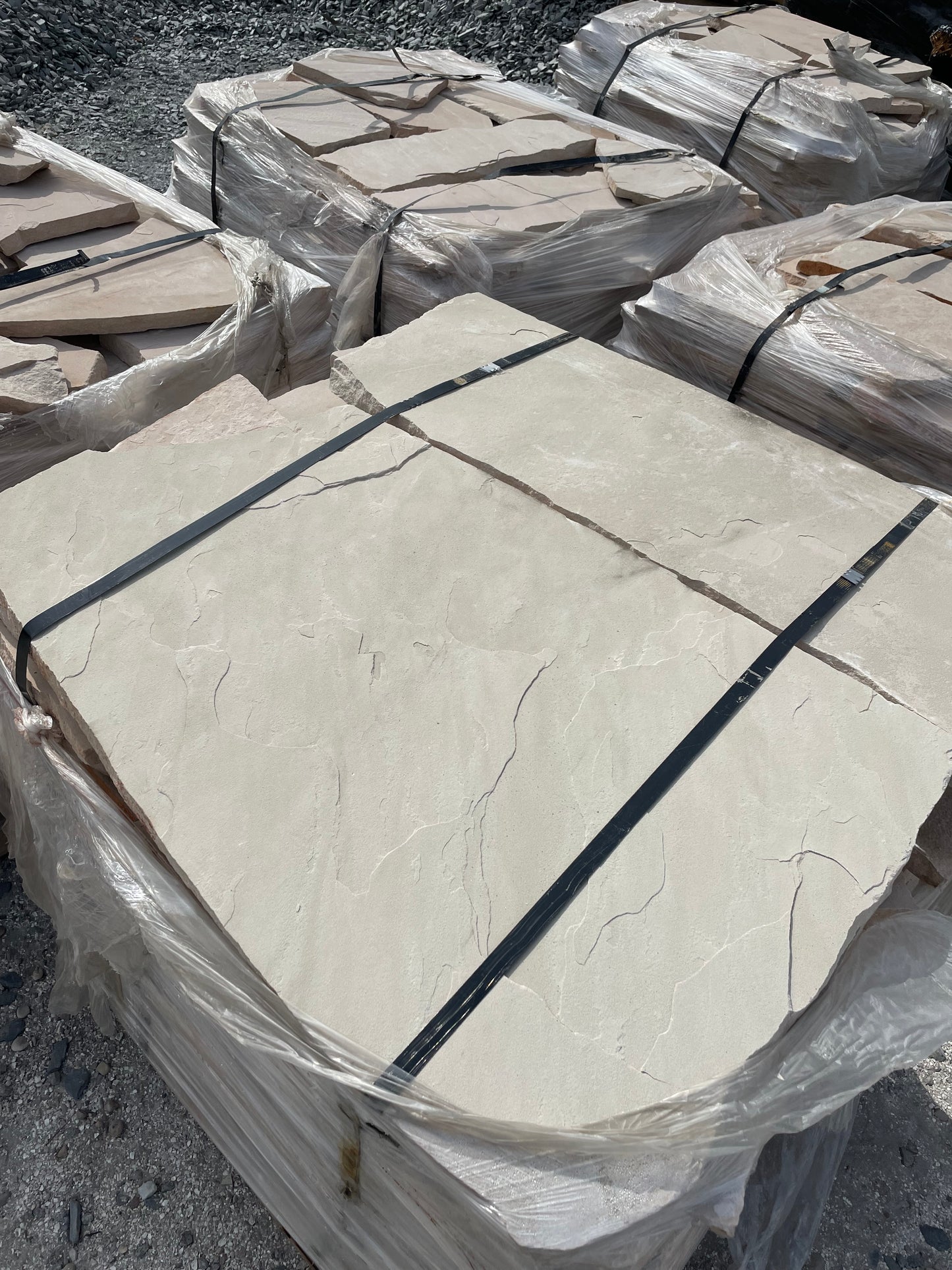 Egret White Flagstone 1" to 2" Thick