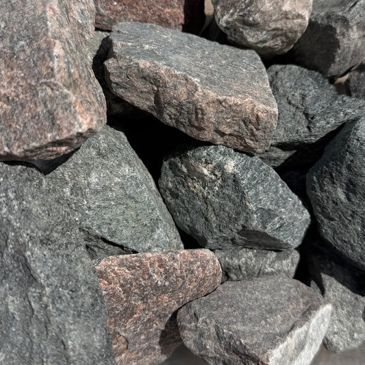 Tahitian Granite 1.5" #4 Size