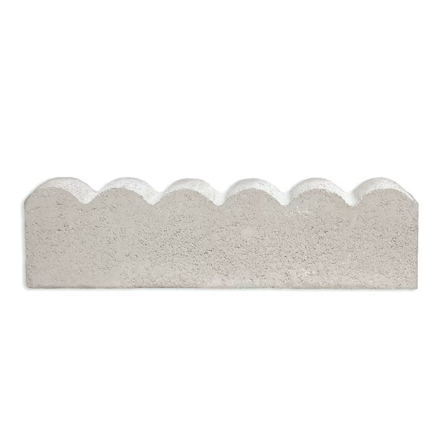 Straight Scalloped Edging Concrete 24" White